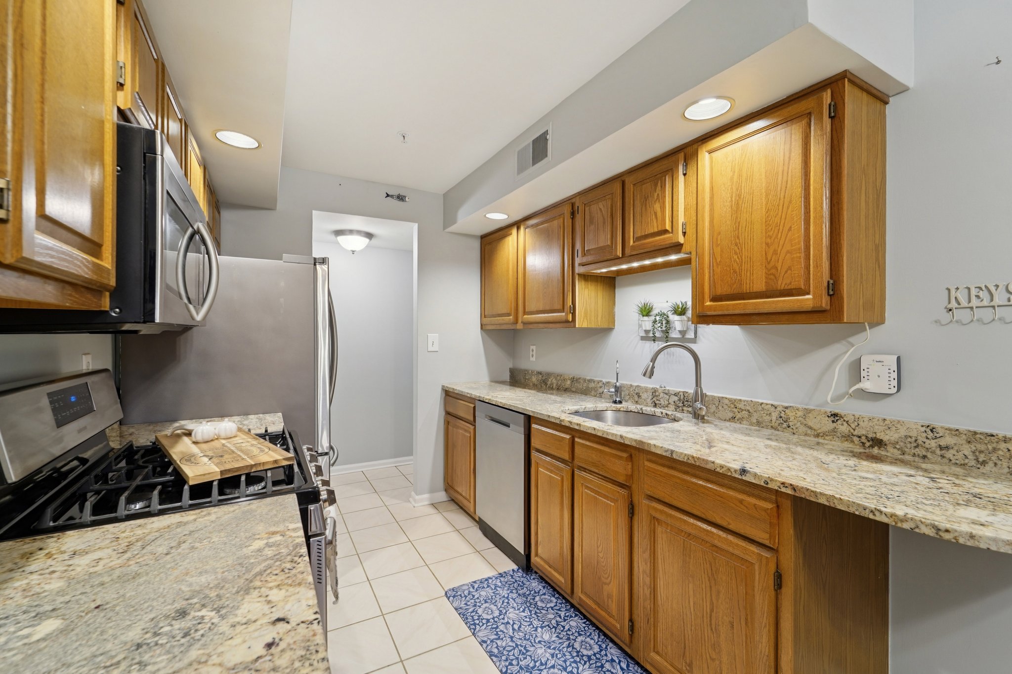 Whittier Ct-S0312-019.jpg