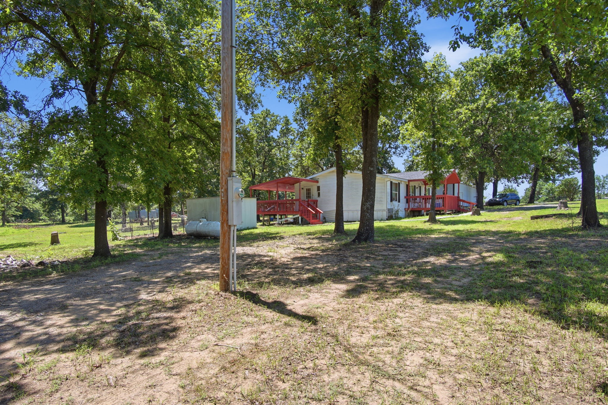  Photo 46