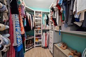  Photo 48