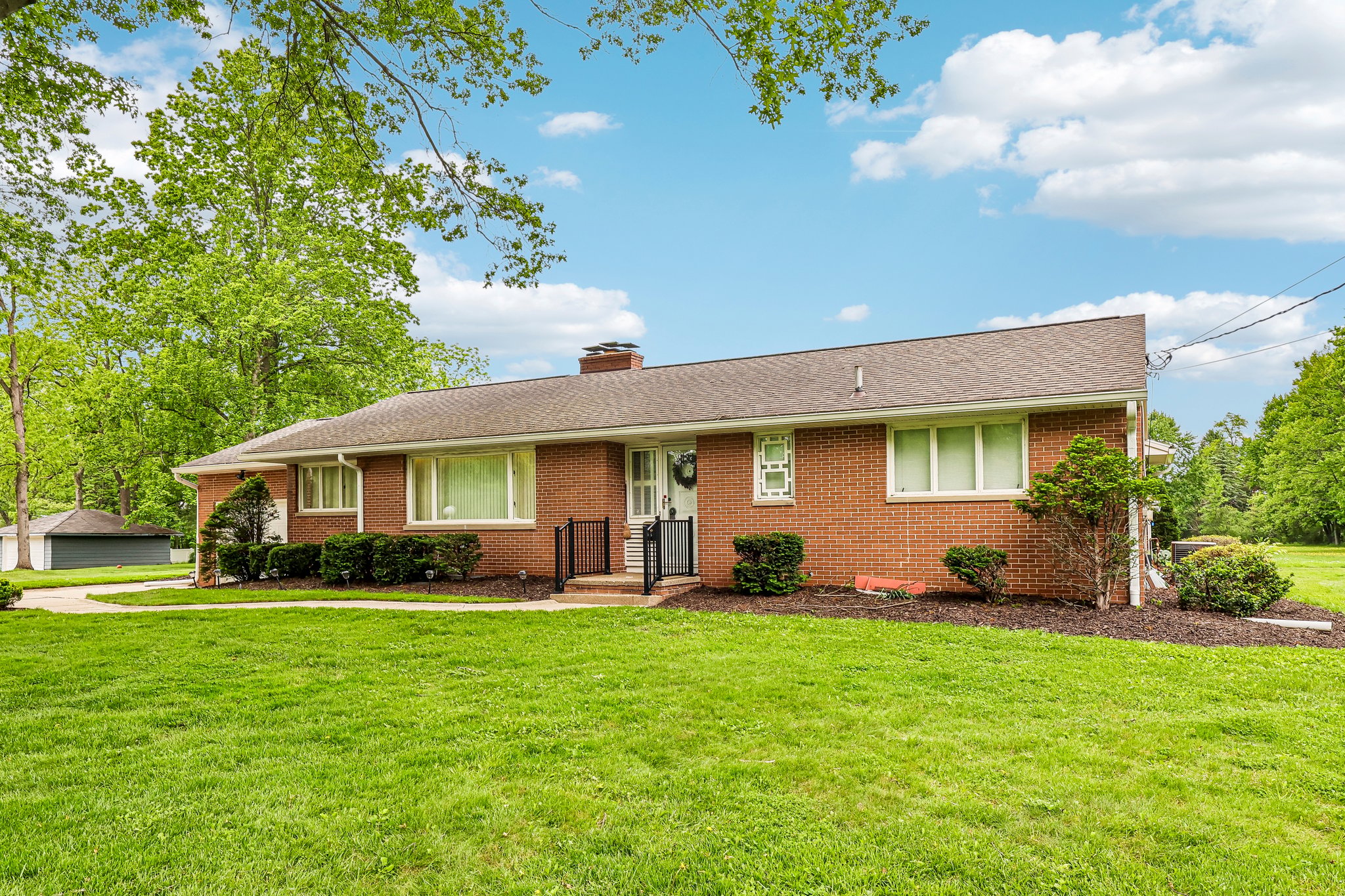 Trumbull Ave-S2805-003.jpg