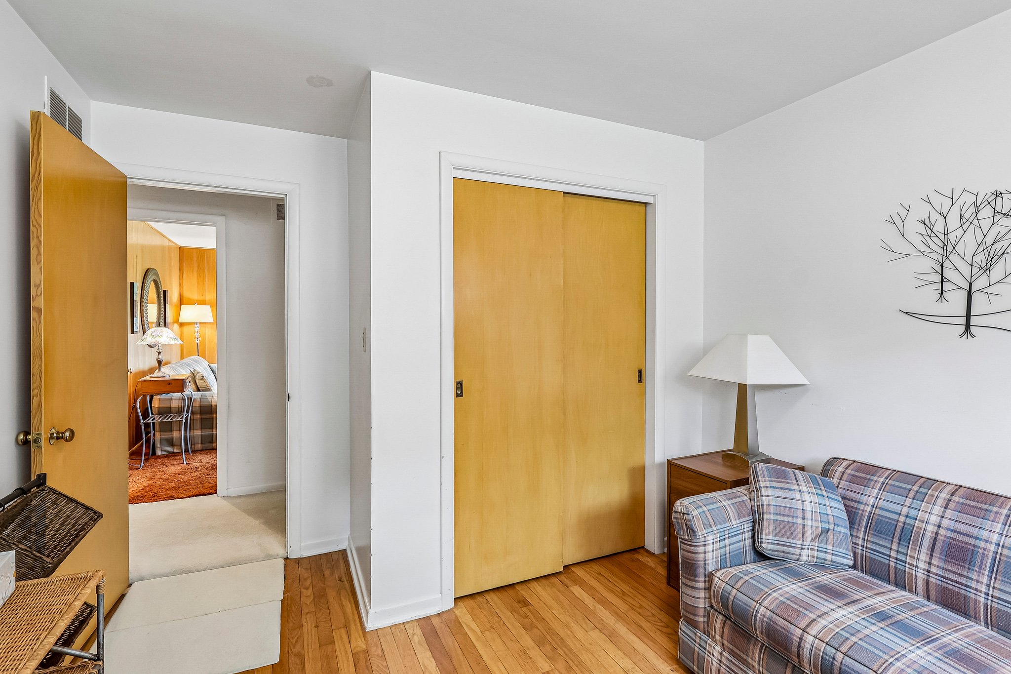 Trumbull Ave-S2805-031.jpg