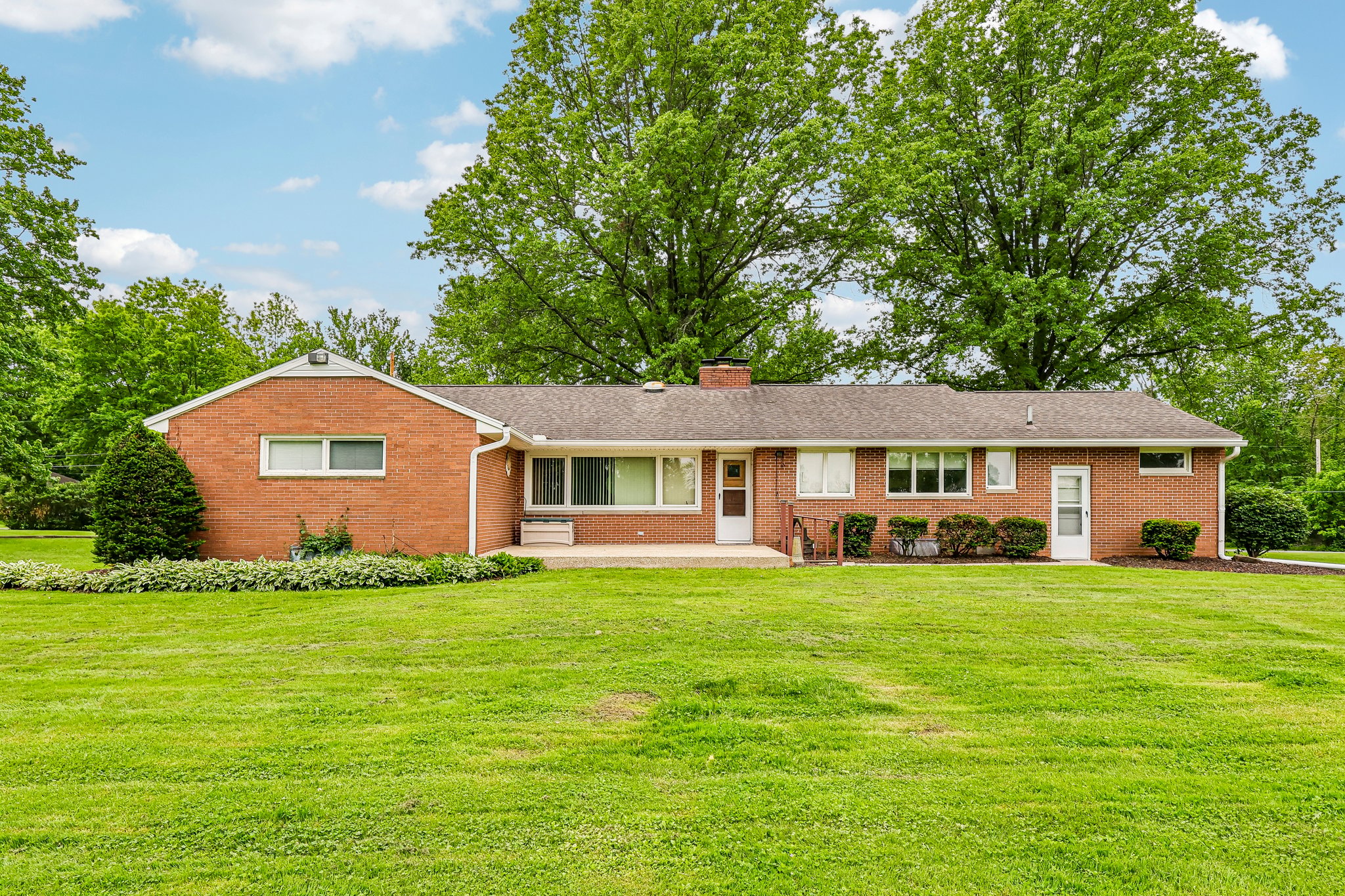 Trumbull Ave-S2805-047.jpg