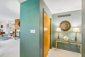 Trumbull Ave-S2805-004.jpg