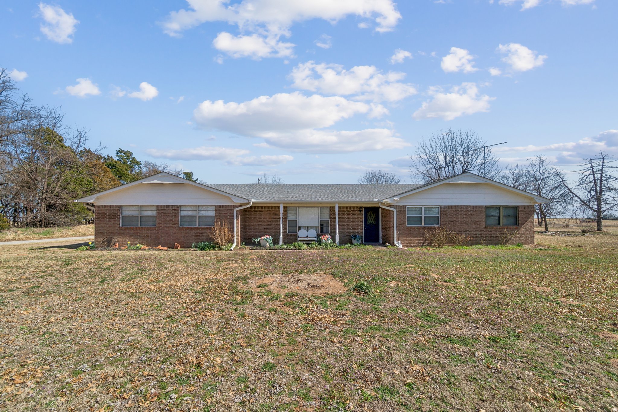 33057 Squaretop Rd_002.jpg