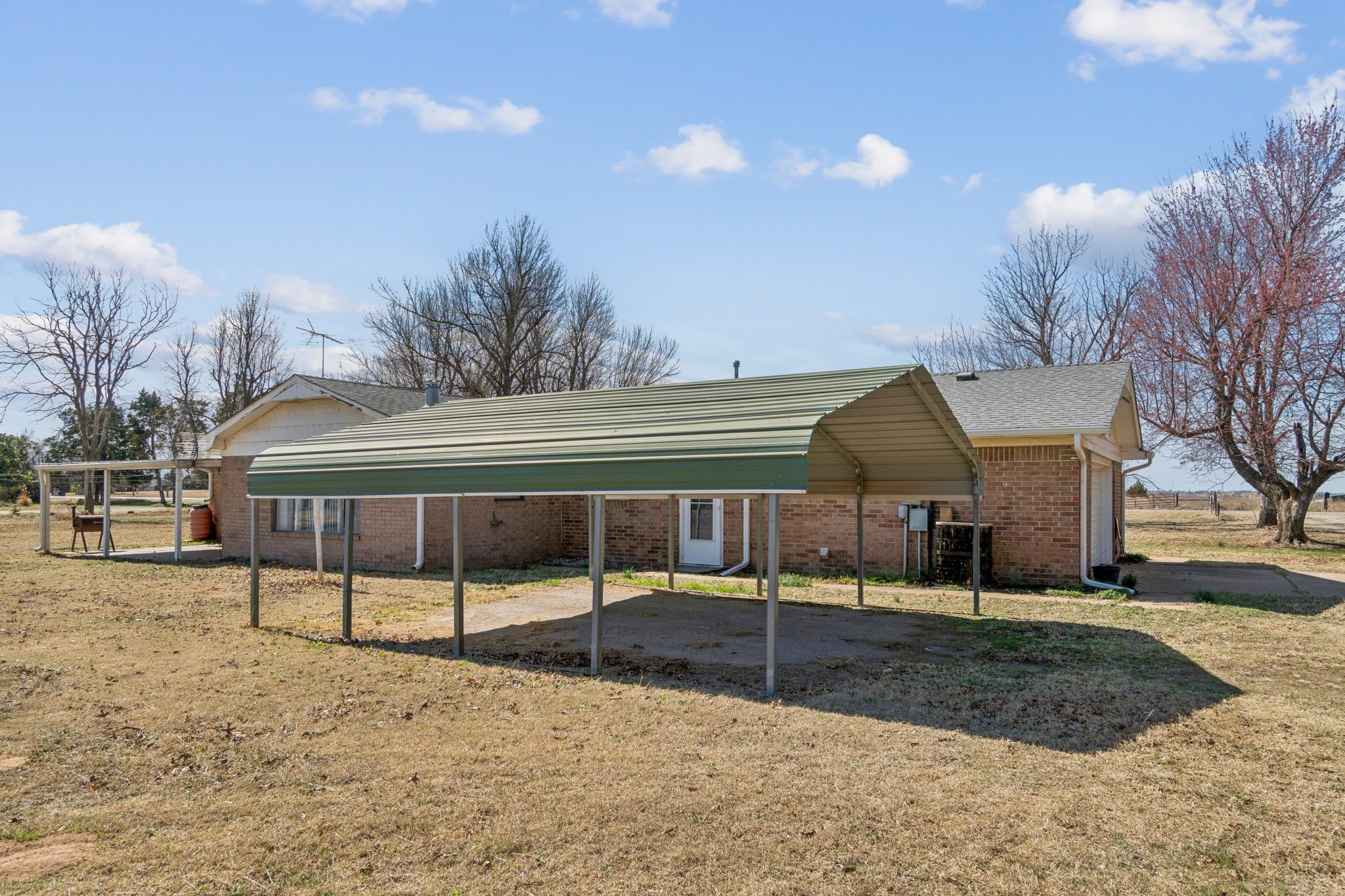 33057 Squaretop Rd_006.jpg