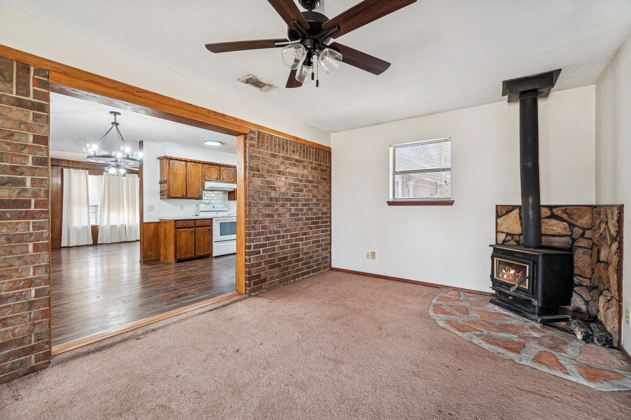 33057 Squaretop Rd_017.jpg