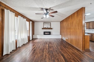 33057 Squaretop Rd_011.jpg