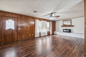 33057 Squaretop Rd_015.jpg