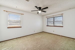 33057 Squaretop Rd_029.jpg