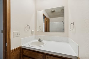 33057 Squaretop Rd_031.jpg