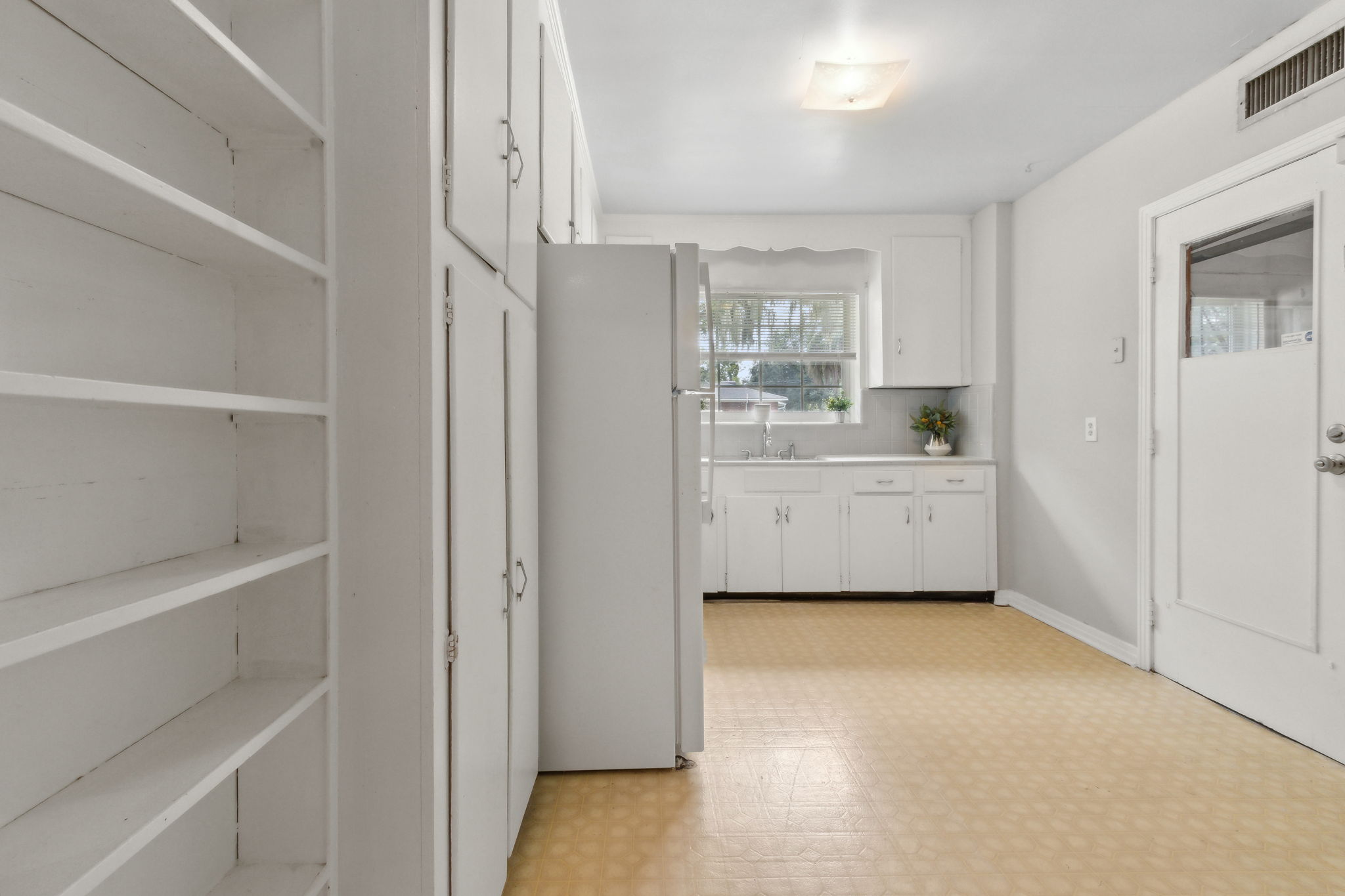 Kitchen and eat in breakfast area