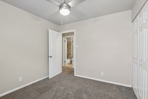 Shady Springs Dr-S2506-019.jpg