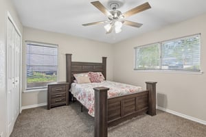 Shady Springs Dr-S2506-029.jpg