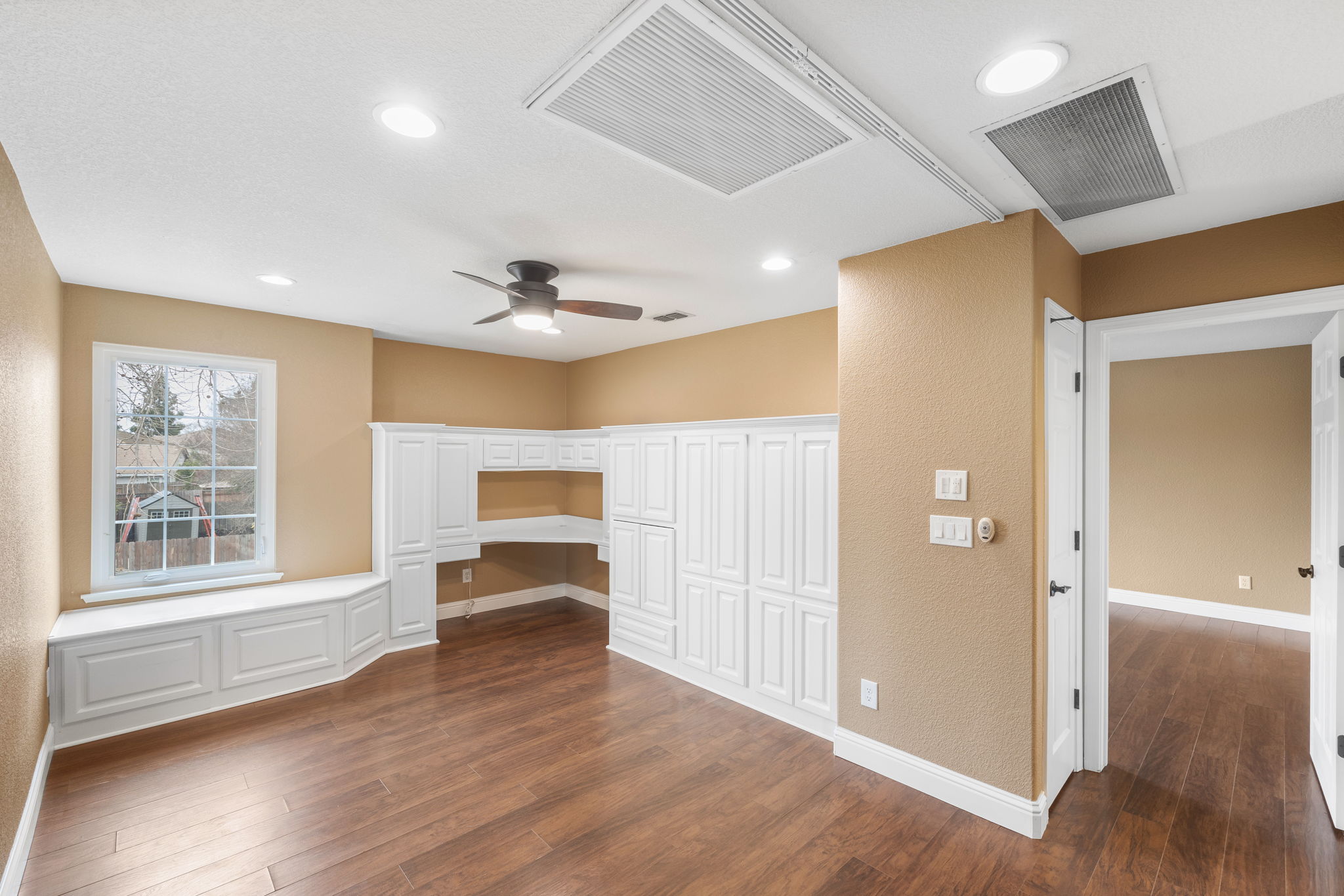 2024-03-06 - 3308 Calla Lily Way, Sacramento, CA 95833 25