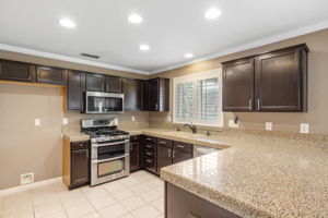 2024-03-06 - 3308 Calla Lily Way, Sacramento, CA 95833 18