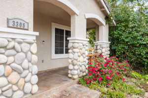 2024-03-06 - 3308 Calla Lily Way, Sacramento, CA 95833 08