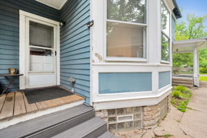 Photo 44
