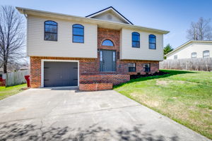 3309 Lita Dr, Johnson City, TN 37604, USA Photo 2