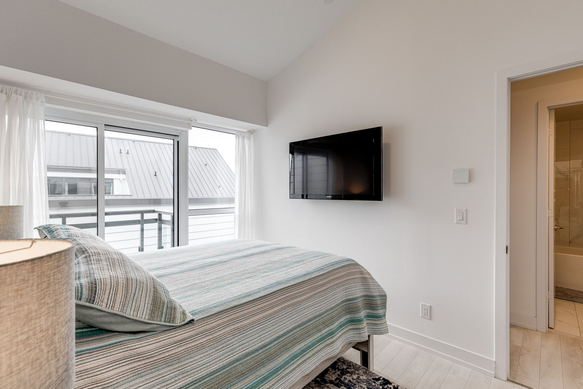 Innisfil property showcase — delivered property photograph 18