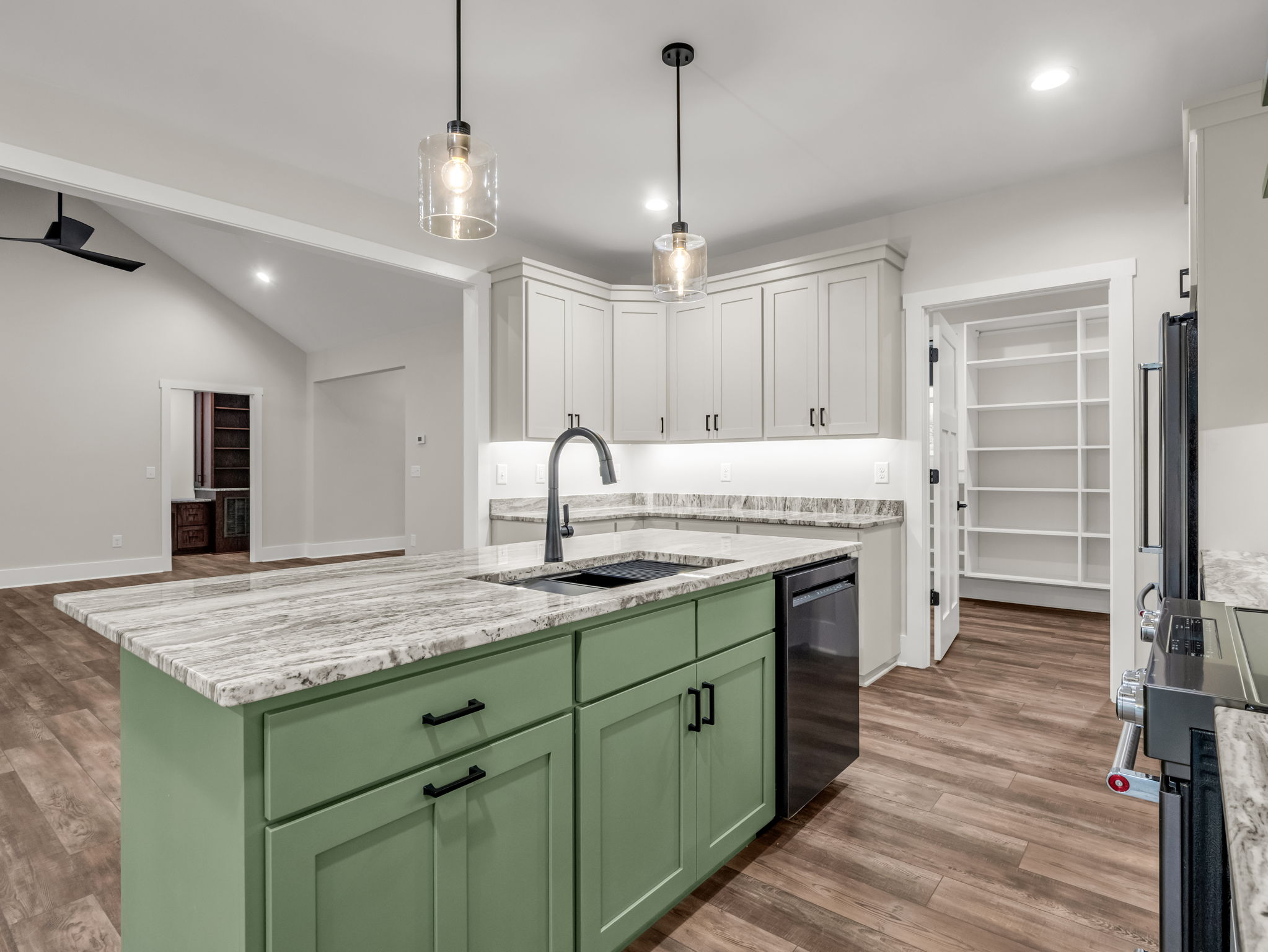 331 Chisholm Trail, Rutherfordton, NC 28139, USA Photo 16