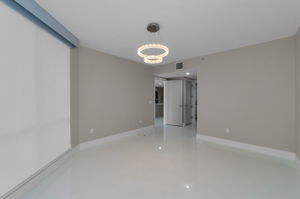 Primary Bedroom1c