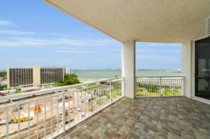 Balcony6
