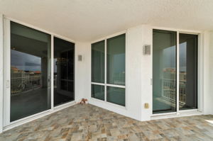 Balcony11