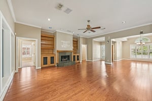 Creekside Dr-L1508-014.jpg