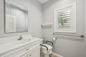 Creekside Dr-L1508-034.jpg