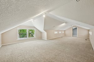 Creekside Dr-L1508-036.jpg