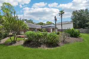 Creekside Dr-L1508-047.jpg