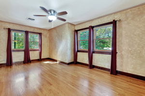  Photo 37