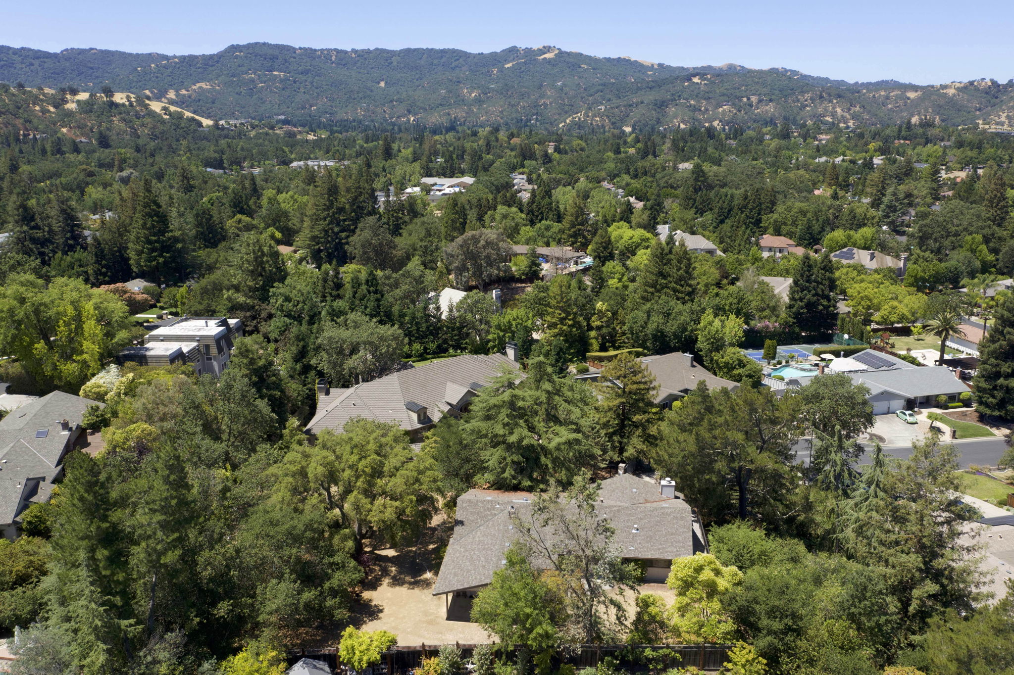  331 Likely Ct, Alamo, CA 94507, US Photo 5