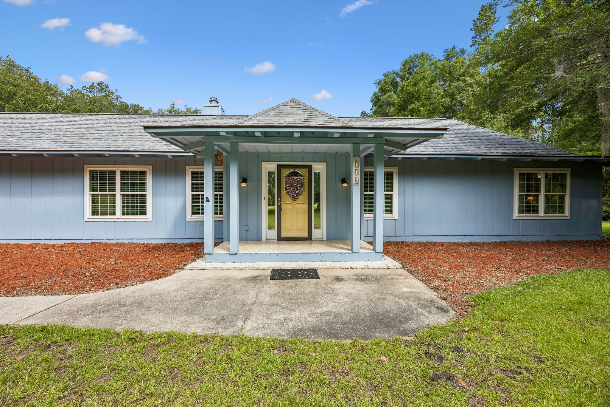 Front Entry Detail