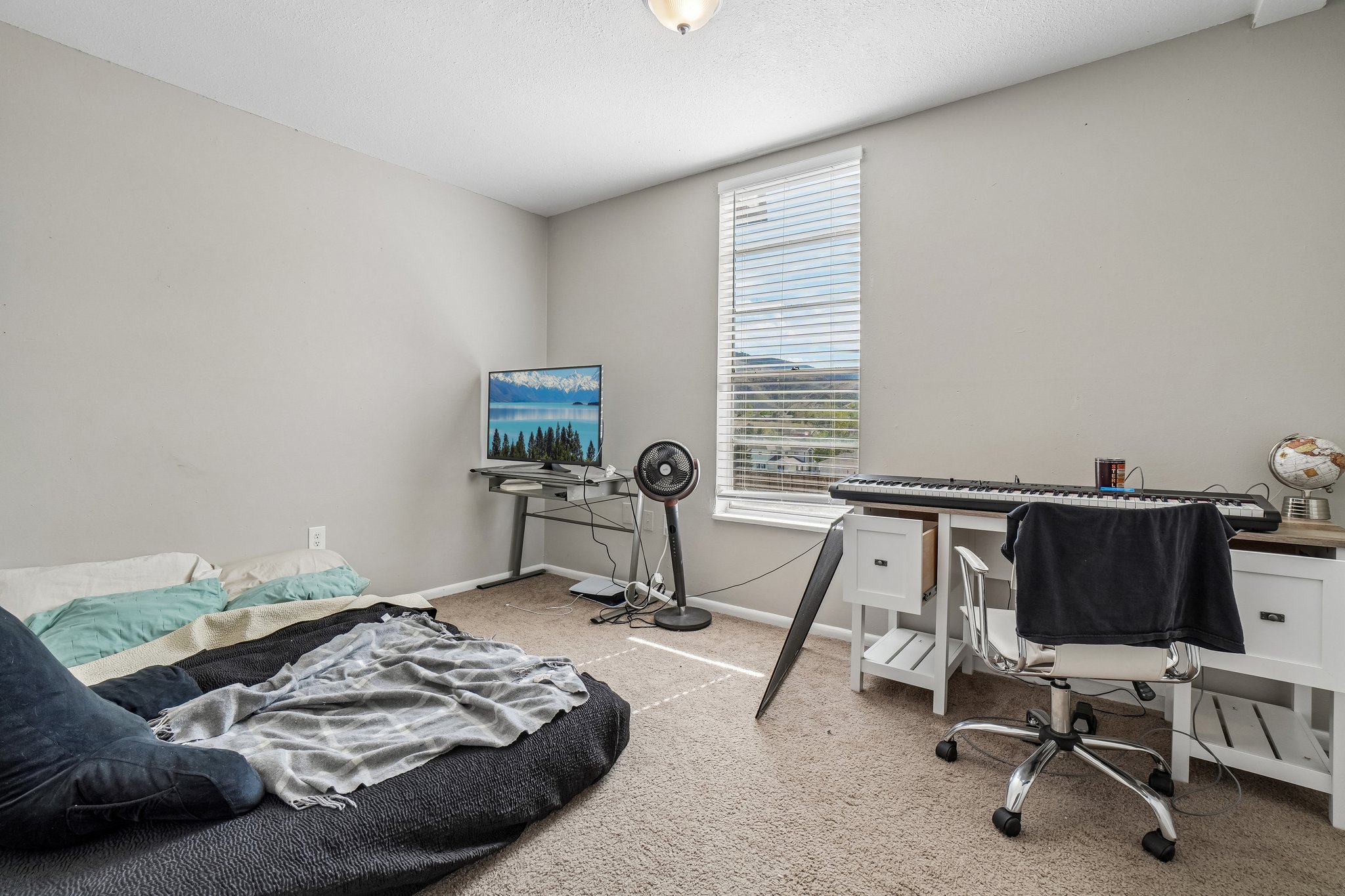 N Columbine St-S2104-021.jpg