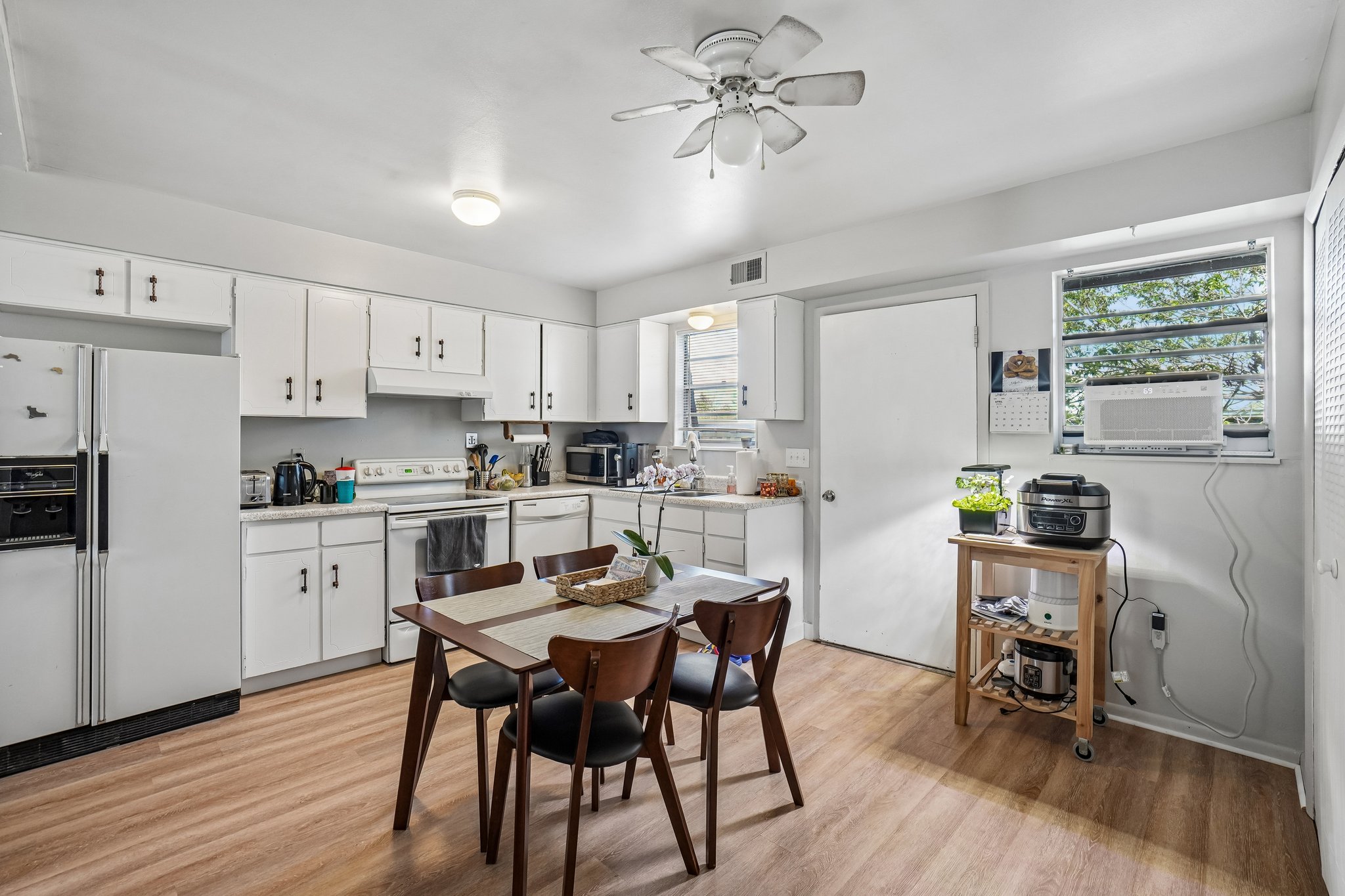 N Columbine St-S2104-041.jpg