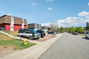 N Columbine St-S2104-005.jpg