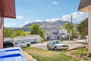 N Columbine St-S2104-006.jpg