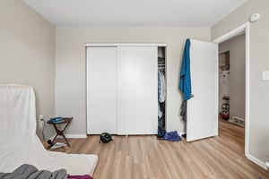 N Columbine St-S2104-019.jpg