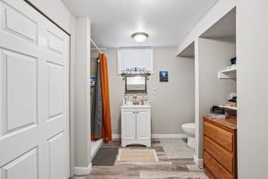 N Columbine St-S2104-028.jpg