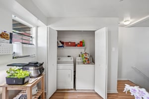 N Columbine St-S2104-044.jpg