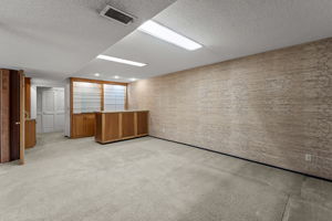 Photo 37