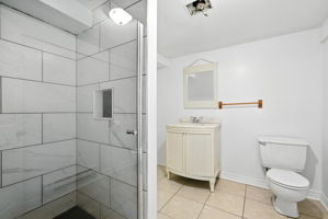  Photo 30