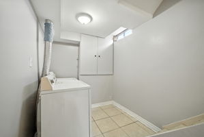  Photo 35