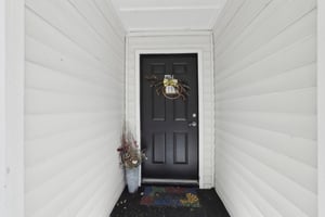 Haviland Ct unit 202-004.jpg