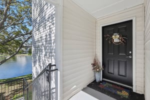 Haviland Ct unit 202-005.jpg