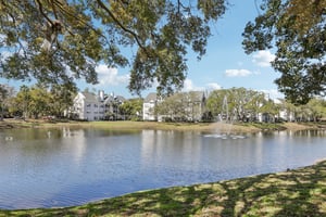 Haviland Ct unit 202-035.jpg