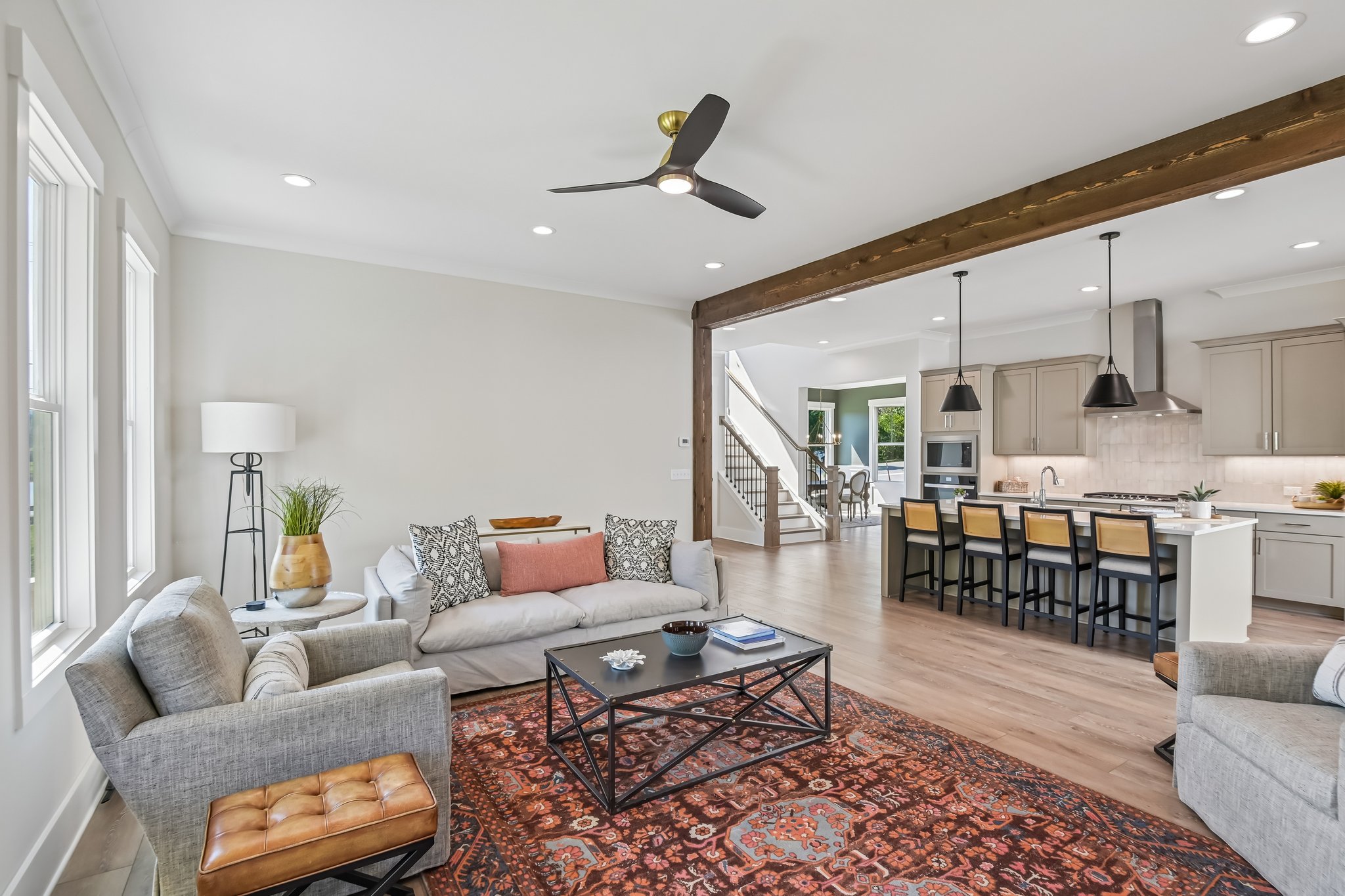 Hillshire Dr-S0309-010.jpg