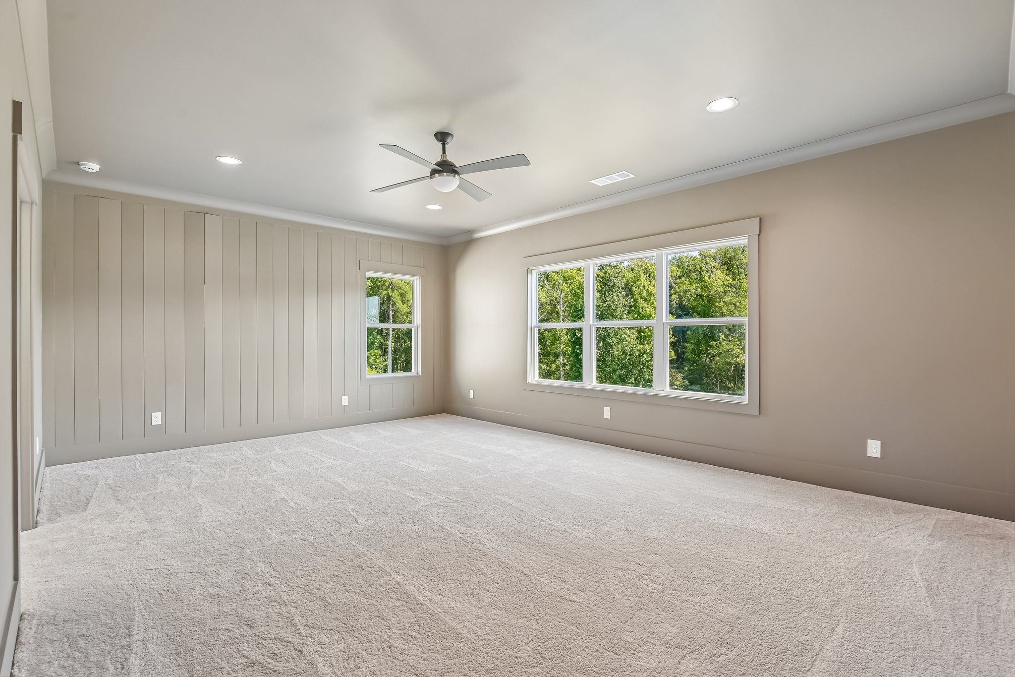 Hillshire Dr-S0309-039.jpg