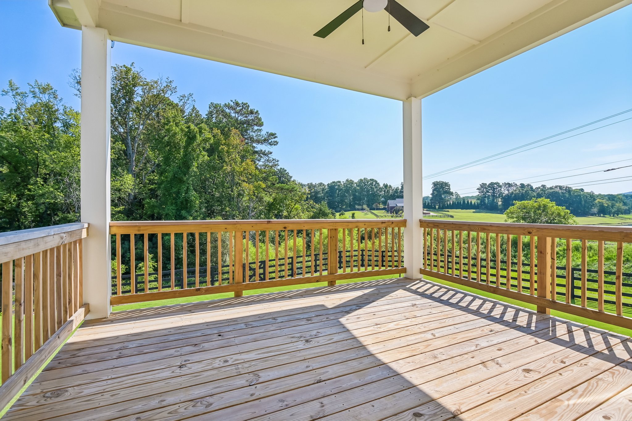 Hillshire Dr-S0309-049.jpg